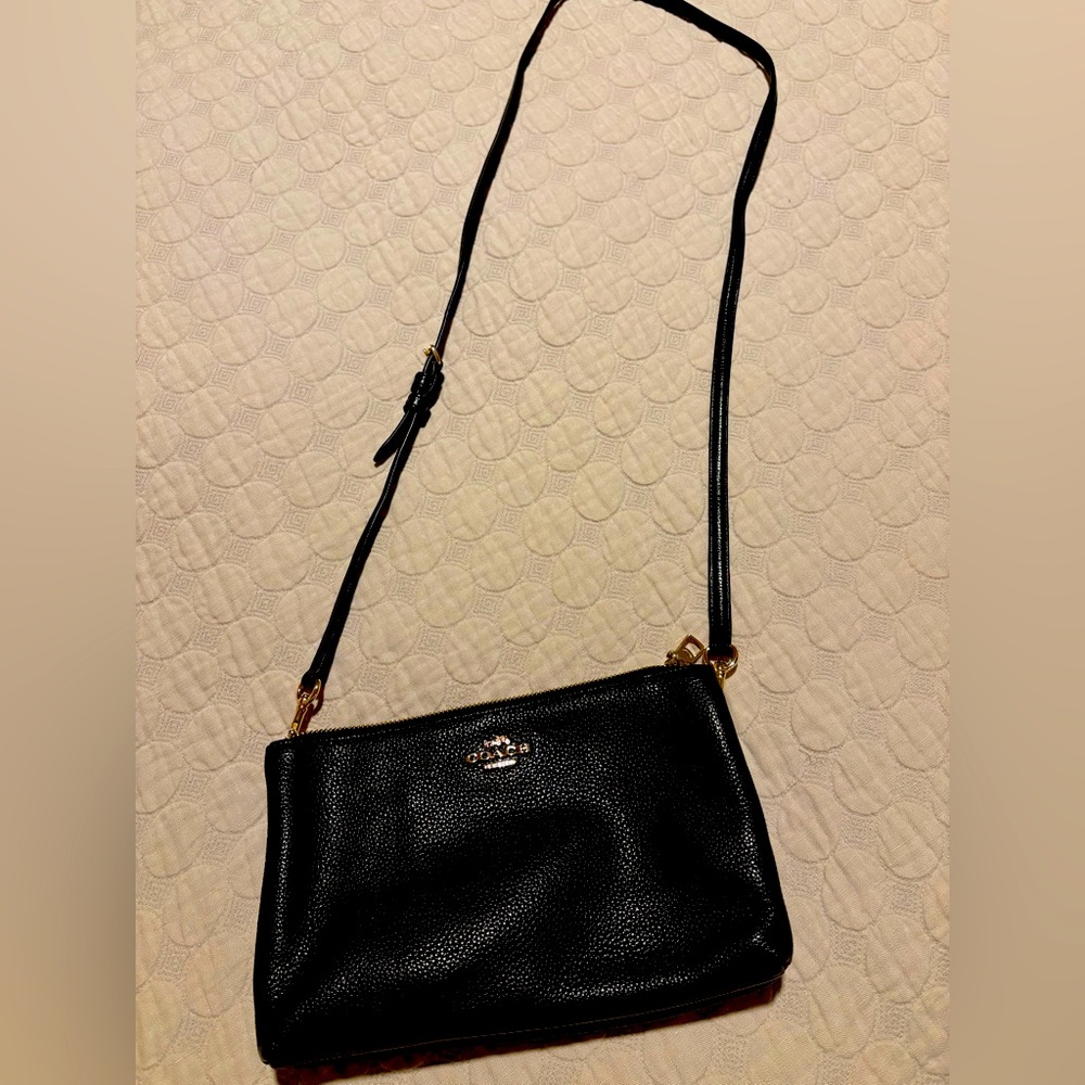 Classic Coach Crossbody Bag